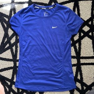 Nike Woman’s Running Tee - Size S
